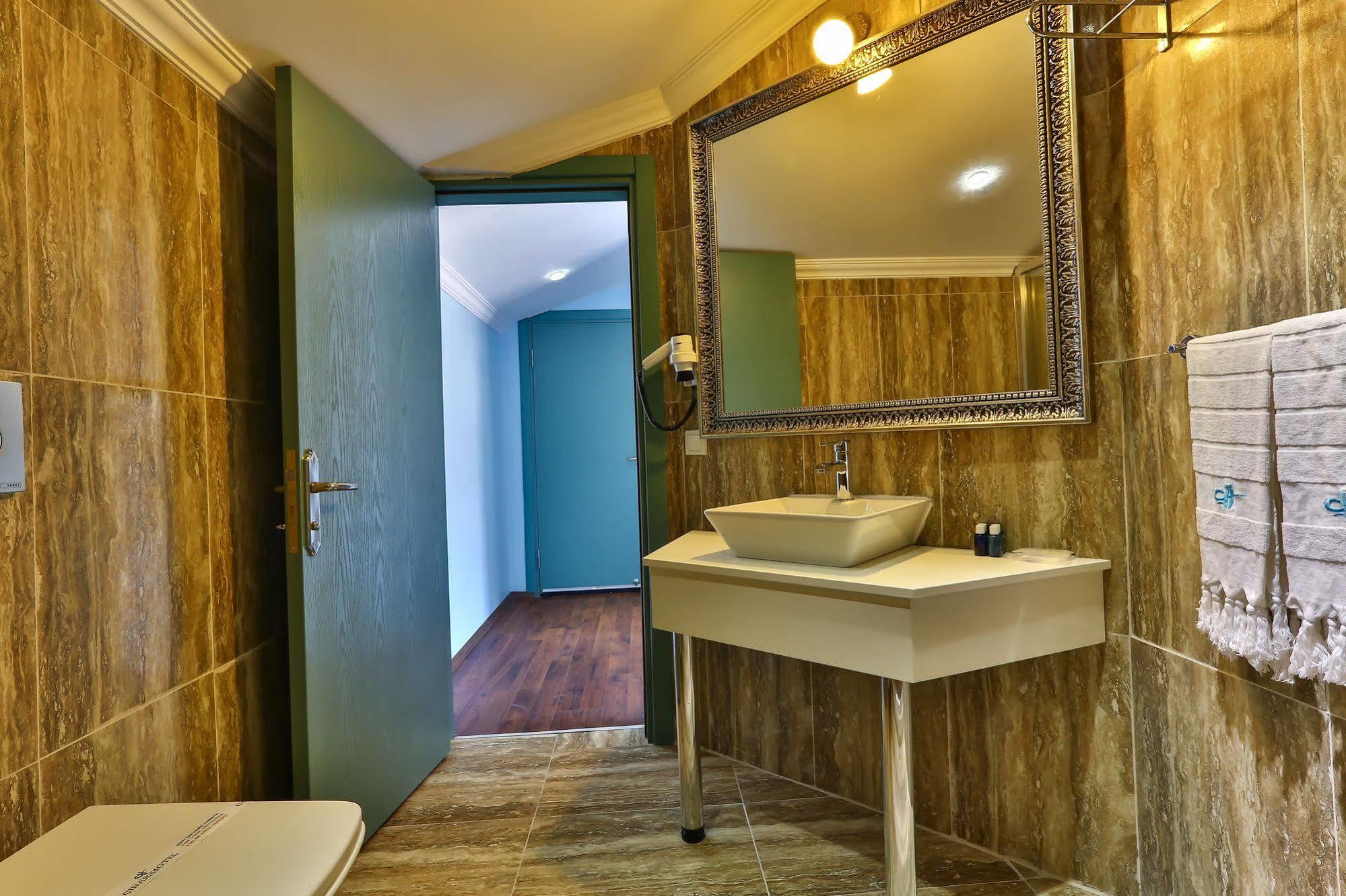 Cinar Boutique Hotel Kaş Ngoại thất bức ảnh